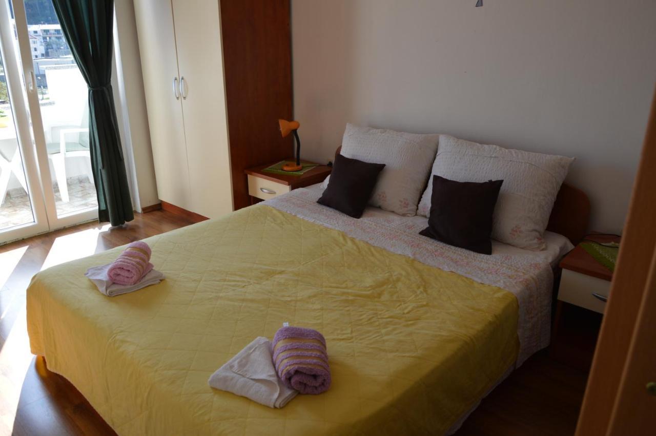 Apartman Mare Drvenik  Buitenkant foto