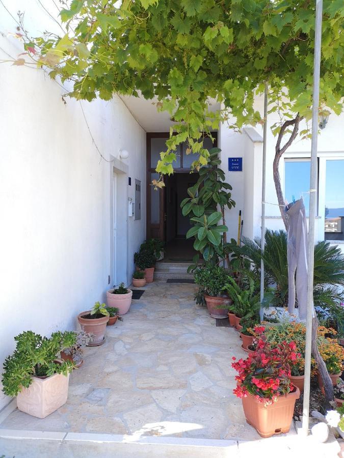 Apartman Mare Drvenik  Buitenkant foto