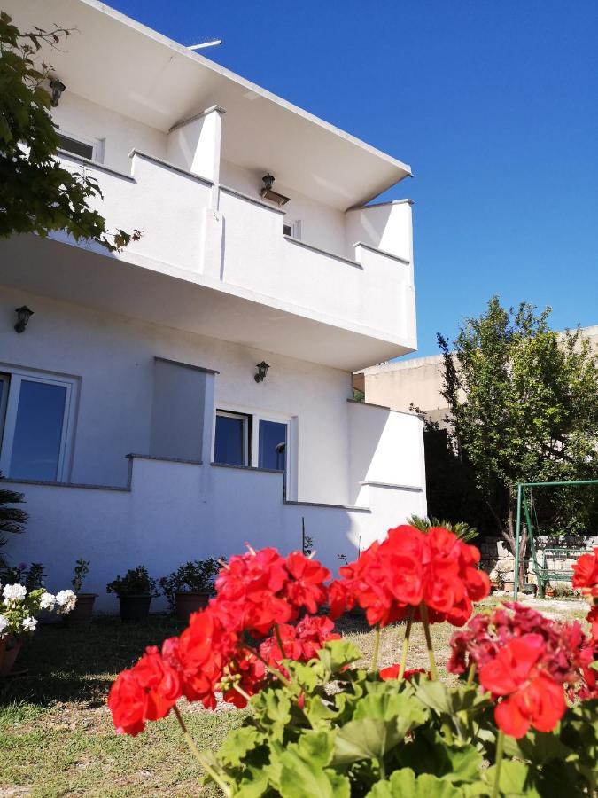 Apartman Mare Drvenik  Buitenkant foto