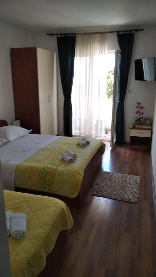 Apartman Mare Drvenik  Buitenkant foto