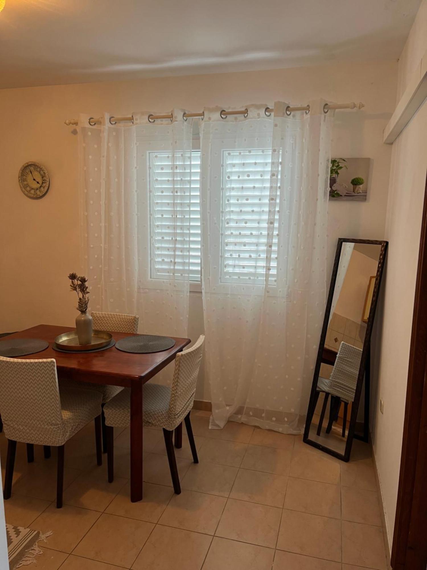 Apartman Mare Drvenik  Buitenkant foto